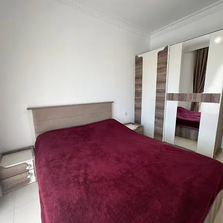 Yekta Plaza Apartment
