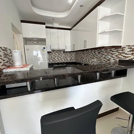Apartment Yekta Plaza *