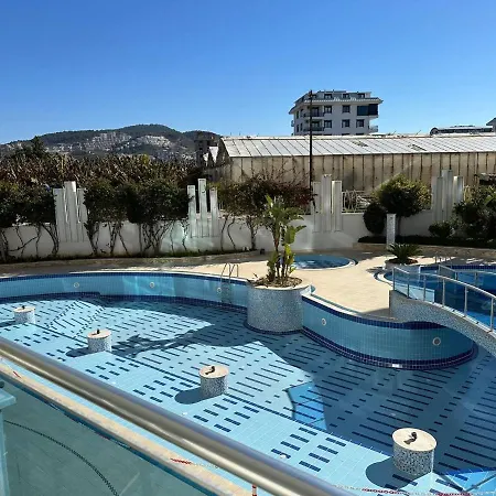 Yekta Plaza Apartment